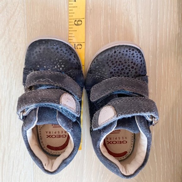 Liquidation Sale: Geox Kids' | Black First Walker Shoes with Polka Dots - Picture 8 of 8